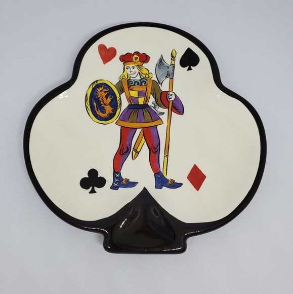 TableTops Gallery King Of Hearts Set of 4 Snack Plates - Picture 9 of 11